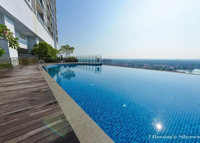 Ken Home Silverscape Block A 5Pax No Wifi