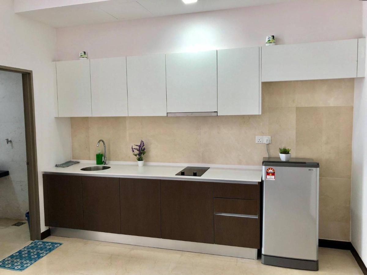 Ken Silverscape Block A 5pax No Wifi Apartment Malacca